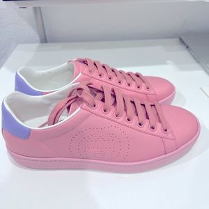 Authentic Gucci sneakers